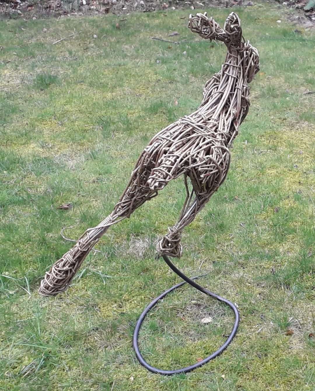 life size hare sculpture, willow hare sculpture, hare sculpture for the garden